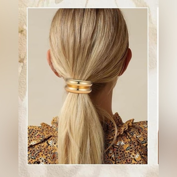 Super Elegant Embellished Hairpin to Enhance your Casual or Night Our Hair look